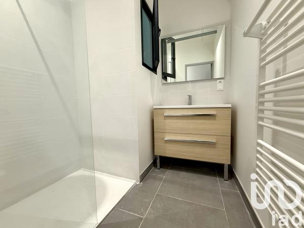 Appartement à vendre 3 pièces 75 m² Sainte-Cécile-les-Vignes