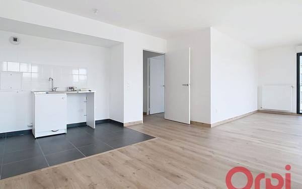 Appartement à louer    4 pièces • 83,70 m2 Clamart