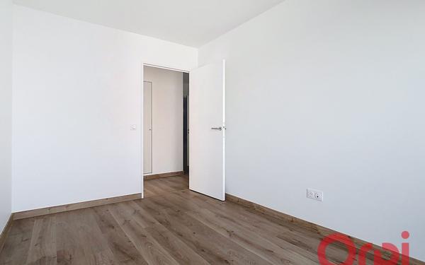 Appartement à louer    4 pièces • 83,70 m2 Clamart