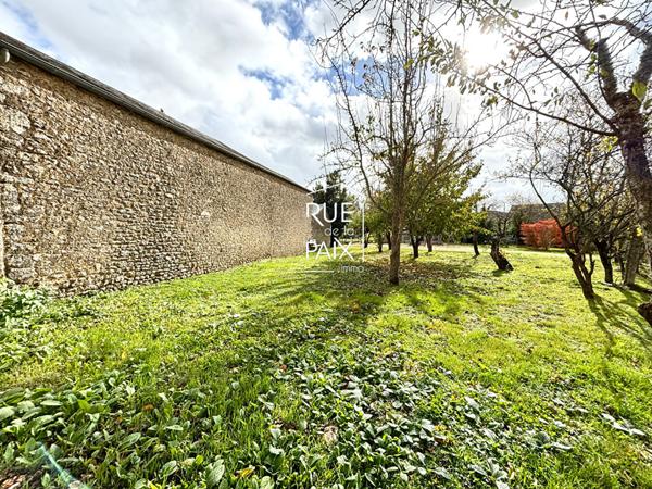 79600 ASSAIS LES JUMEAUX Terrain à bâtir sur la commune d'Assais Les Jumeaux