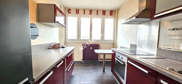 Appartement T3 à Chalon Sur Saône avec balcon, garage et cave