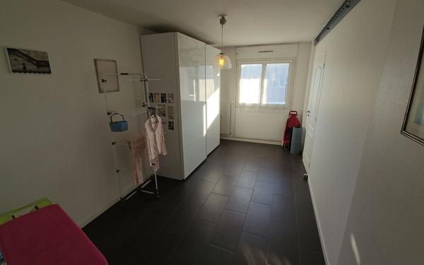 Appartement à vendre    4 pièces •  Vaujours