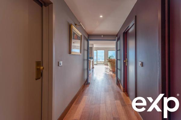 Appartement de Prestige à Veyrier-du-Lac – Vue Panoramique Unique sur le Lac d’Annecy