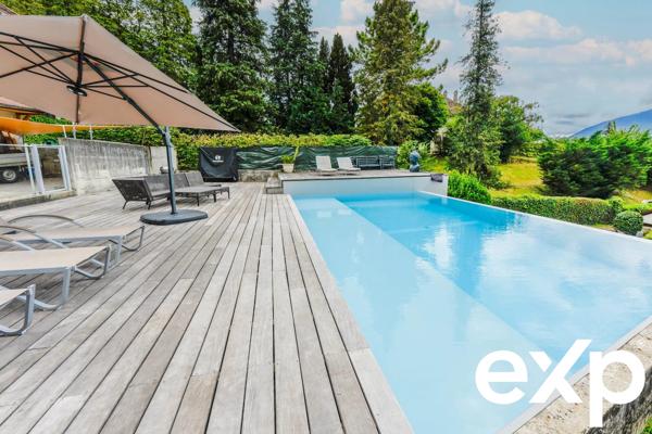 Appartement de Prestige à Veyrier-du-Lac – Vue Panoramique Unique sur le Lac d’Annecy