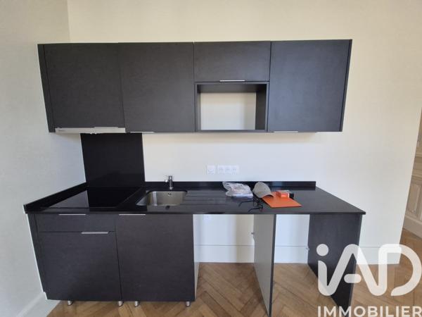 Location appartement 2 pièces 45 m² Nîmes