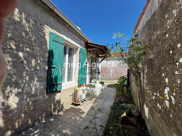 Maison à DOLUS-D'OLERON, 17550 - 5 pièces 64m²