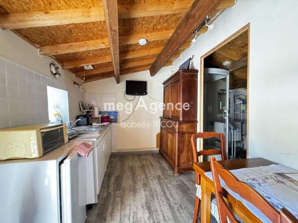 Maison à DOLUS-D'OLERON, 17550 - 5 pièces 64m²