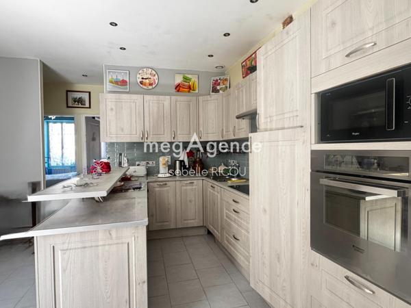 Maison à DOLUS-D'OLERON, 17550 - 5 pièces 64m²