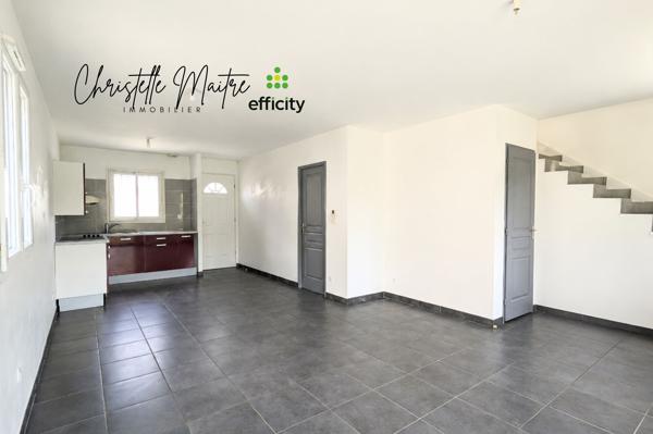 Maison
         4 pièces
        - 77 m² Exclusivité 239 000 € *