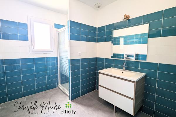 Maison
         4 pièces
        - 77 m² Exclusivité 239 000 € *