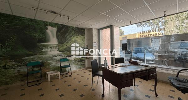 À vendre Local commercial 45 m² - Toulon 83200