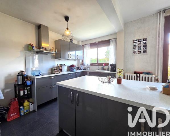 Maison à vendre 8 pièces 200 m² Paray-Vieille-Poste