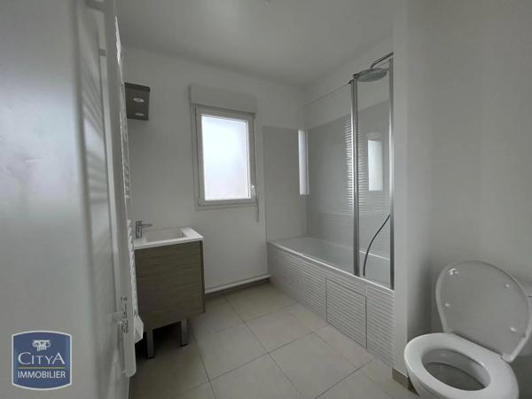 Appartement à louer 4 pièces 95.78m² Caen (14000)