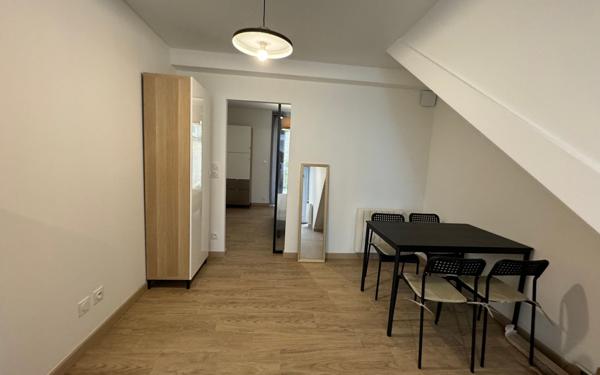 Appartement à louer    2 pièces •    Romans-sur-Isère