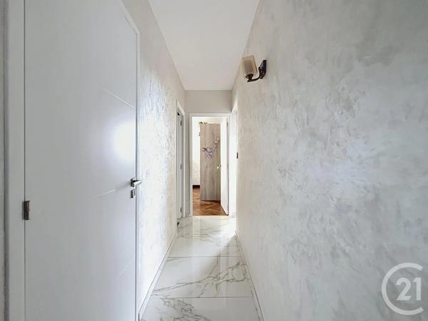 Appartement F3 à vendre  3 pièces - 76,68 m 2   FRONTIGNAN  - 34