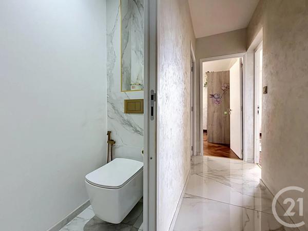 Appartement F3 à vendre  3 pièces - 76,68 m 2   FRONTIGNAN  - 34