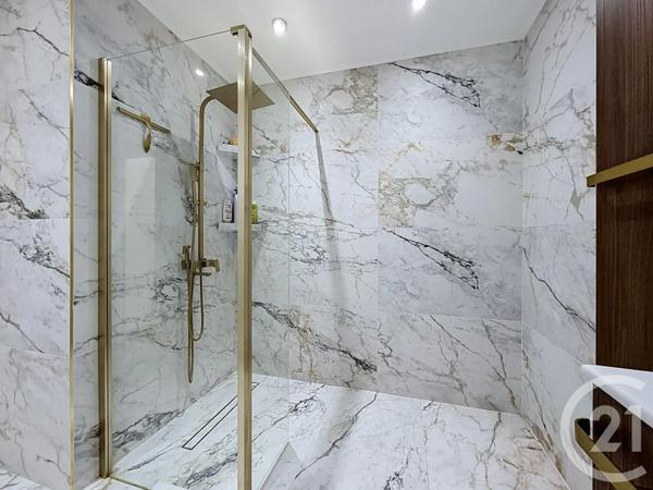 Appartement F3 à vendre  3 pièces - 76,68 m 2   FRONTIGNAN  - 34