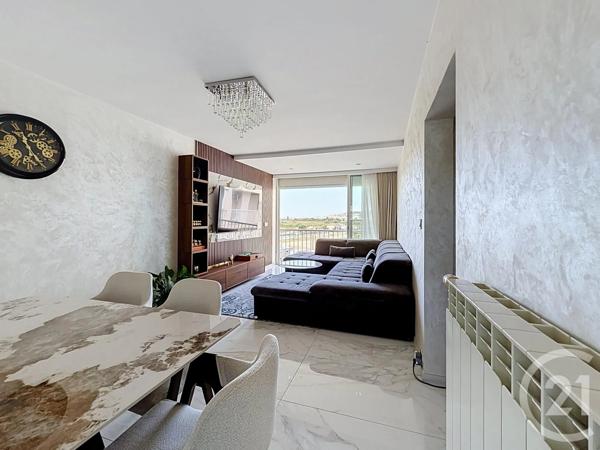 Appartement F3 à vendre  3 pièces - 76,68 m 2   FRONTIGNAN  - 34