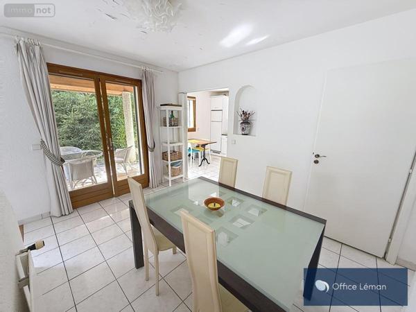 Maison à vendre à Prévessin-Moëns dans l'Ain (01280), ref : 01047-762