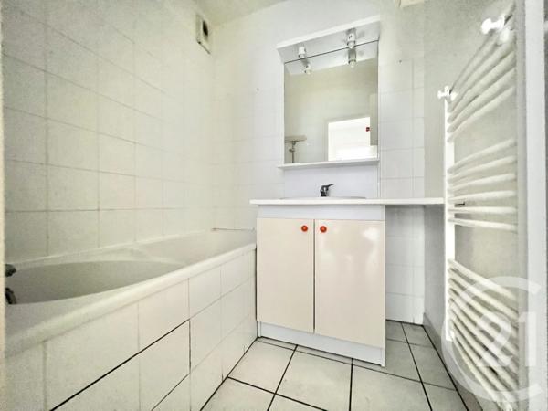 Appartement F2 à vendre  2 pièces - 41,25 m 2   CUGNAUX  - 31
