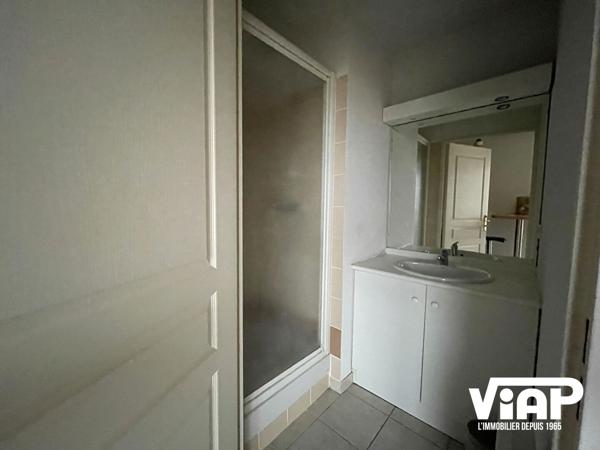 STUDIO MEUBLE PROCHE PLACE DES CARMES , Limoges