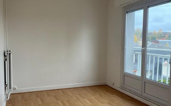 Appartement à louer    5 pièces • 88,49 m2 Palaiseau