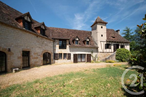 Maison à vendre  12 pièces - 407 m 2   GRAMAT  - 46