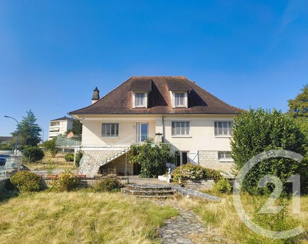 Maison à vendre  12 pièces - 407 m 2   GRAMAT  - 46