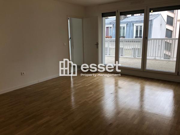 Location Appartement 4 pièces 72.3 m² - Paris 75014