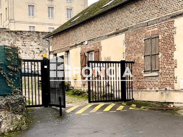 Location Parking 13.7 m² - 18-22 RUE MILON DE MARTIGNY Laon 02000