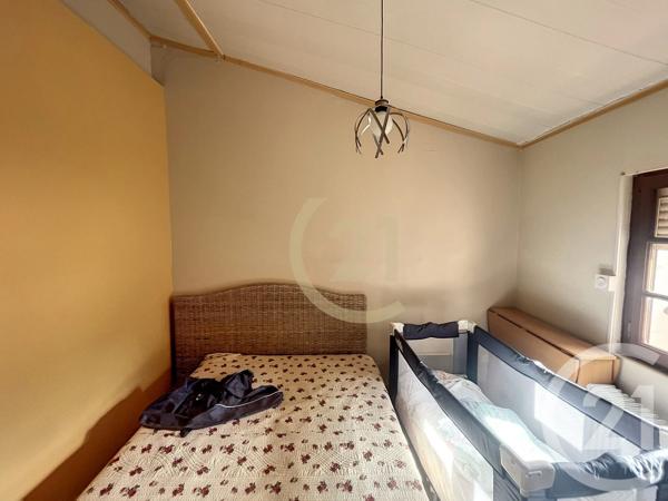 Maison à vendre  4 pièces - 86 m 2   TROUILLAS  - 66