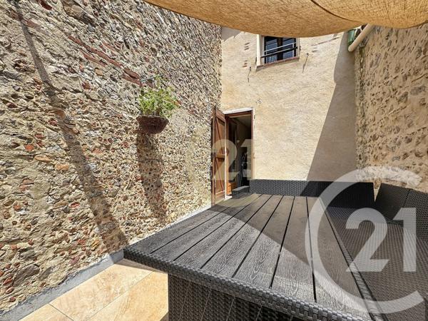 Maison à vendre  4 pièces - 86 m 2   TROUILLAS  - 66