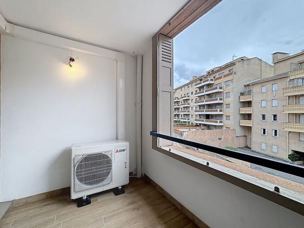 Exclusivité ERA du Comté d'Aix - Appartement 3 pièces à Aix-en-Provence - Gambetta