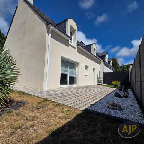 Maison à vendre Guidel - 4 pièces, 105m² avec 3 chambre(s) à 399 700€ - AJP Immobilier Vannes