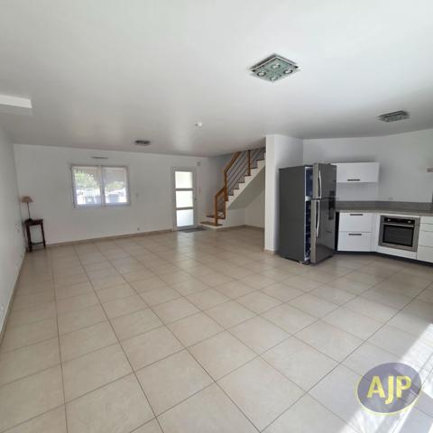 Maison à vendre Guidel - 4 pièces, 105m² avec 3 chambre(s) à 399 700€ - AJP Immobilier Vannes