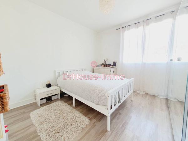 Appartement à vendre 5 pièces de 77 m²