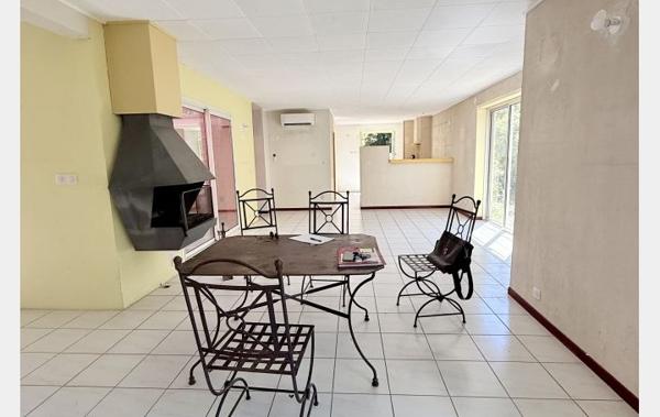 Vente Villa + piscine + jardin à rafraîchir Beaumes-de-venise   