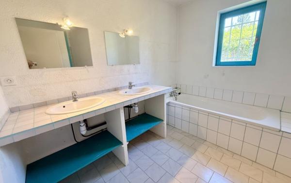 Vente Villa + piscine + jardin à rafraîchir Beaumes-de-venise   