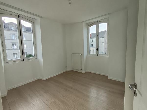Location appartement 3 pièce(s) 78 m²