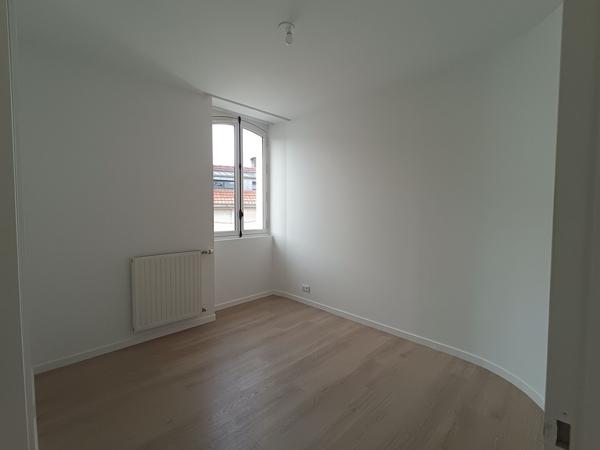 Location appartement 3 pièce(s) 78 m²