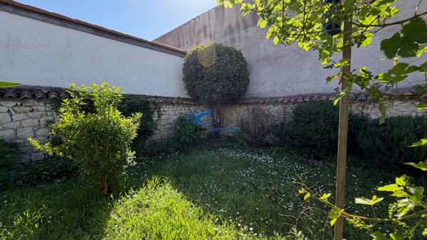 LA ROCHELLE LALEU MAISON TYPE ECHOPPE  La rochelle