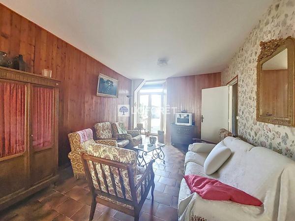 Achat maison près de CHAUNY - 9 pièce(s) - 237 m² - 249 900 €