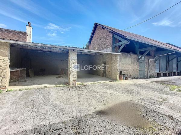 Achat maison près de CHAUNY - 9 pièce(s) - 237 m² - 249 900 €