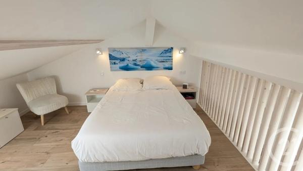 Appartement F3 à vendre  3 pièces - 54,75 m 2   BOURG EN BRESSE  - 01