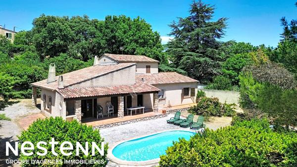 Maison 5 pièces avec piscine et  jardin arboré
