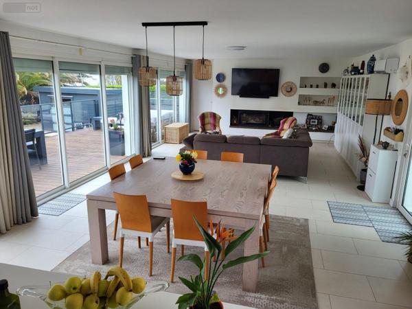 Maison à vendre à Plozévet dans le Finistère (29710), ref : 4053