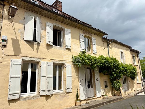 Maison Port Sainte Foy Et Ponchapt 10 pièces 5 chambres jardin et garage