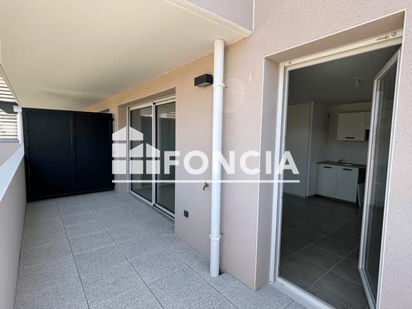 Location Appartement 3 pièces 62 m² - 8, 10 RUE DE L'ANCIEN VELODROME Nimes 30000