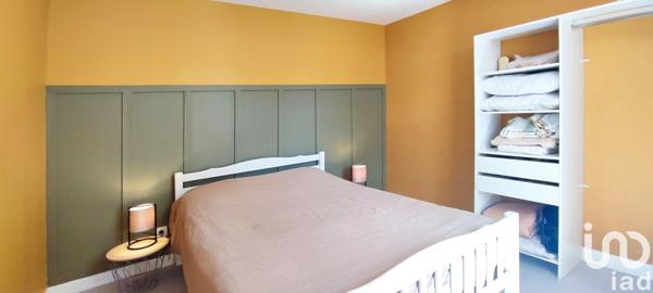 Maison de village 9 pièces de 225 m² à Verdille (16140)