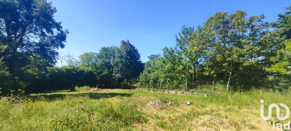 Maison de village 9 pièces de 225 m² à Verdille (16140)